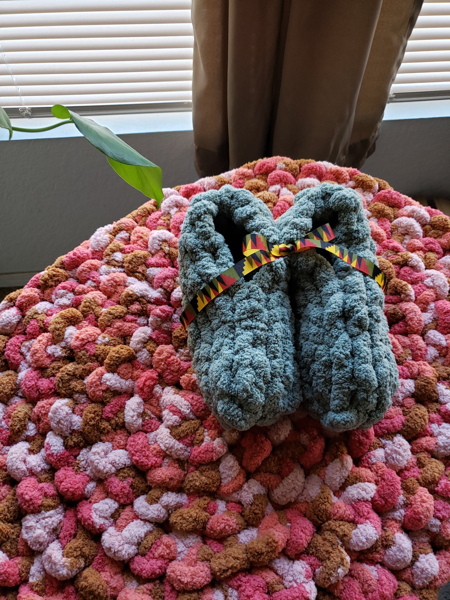 Chunky Crochet Cozy Floor Round Oval Rug