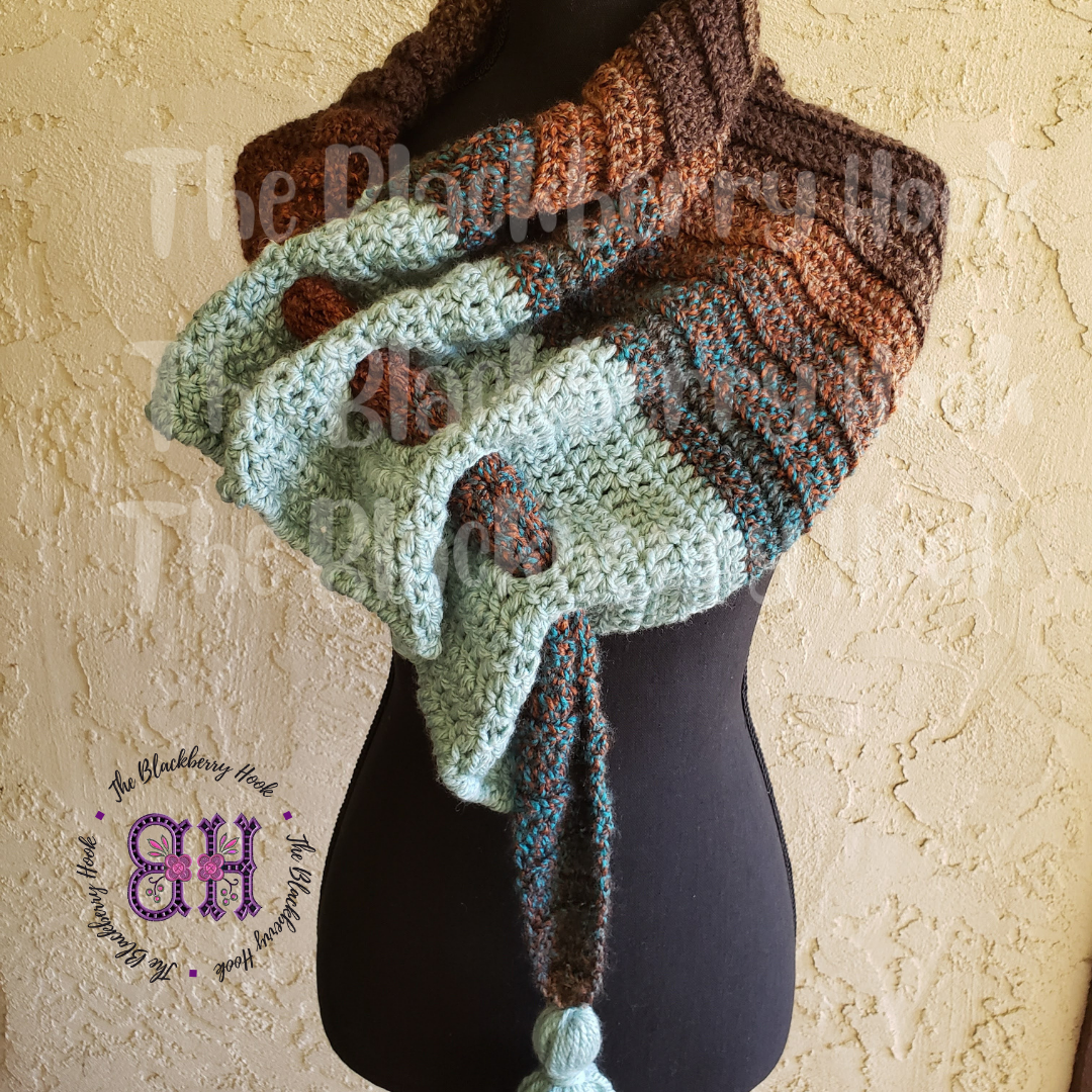 Keyhole Scarf