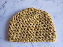 Load image into Gallery viewer, Chunky Mesh Stitch Beanie Hat
