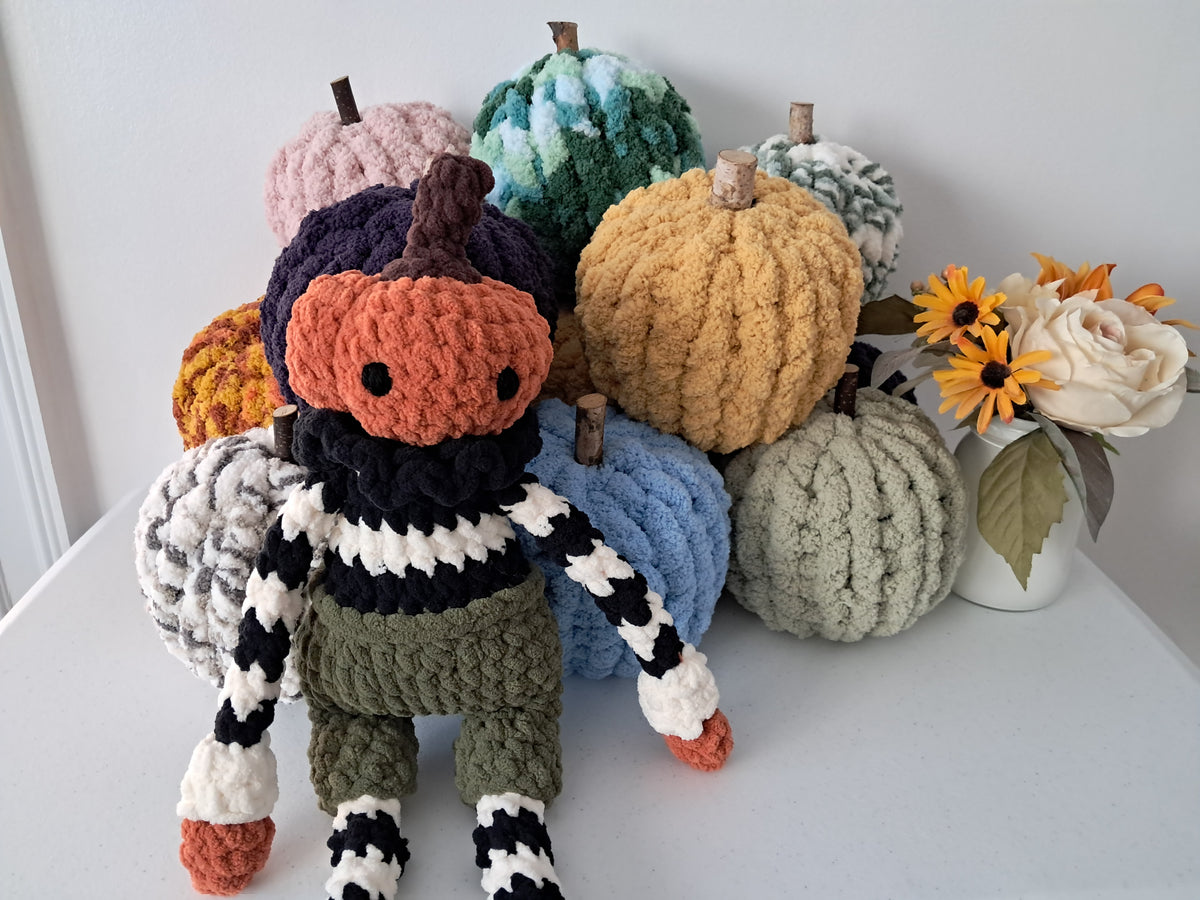 Jack O'Lantern Man Plushie – Spooky Fall Decor
