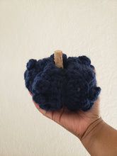 Load image into Gallery viewer, Chunky Crochet Popcorn Pumpkins Home Décor
