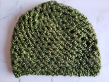 Load image into Gallery viewer, Chunky Mesh Stitch Beanie Hat
