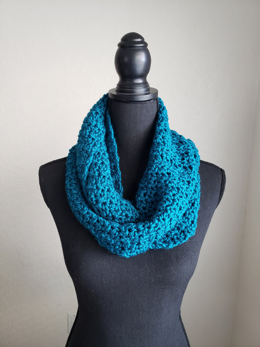 Seed Stitch Textured Cowl Scarf