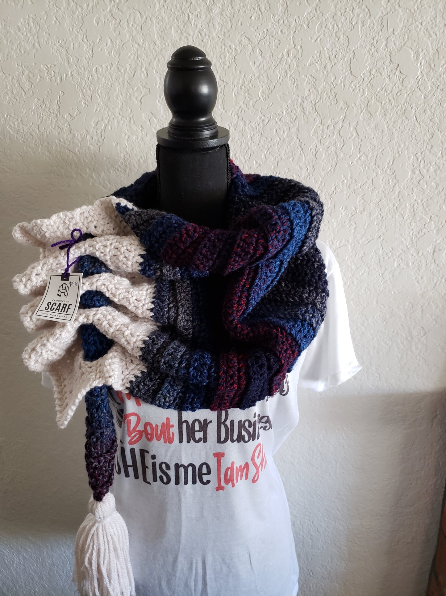 Keyhole Scarf